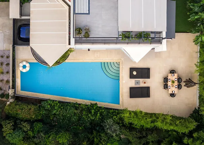 Sol Residence - Private Pool Gym Glyfada